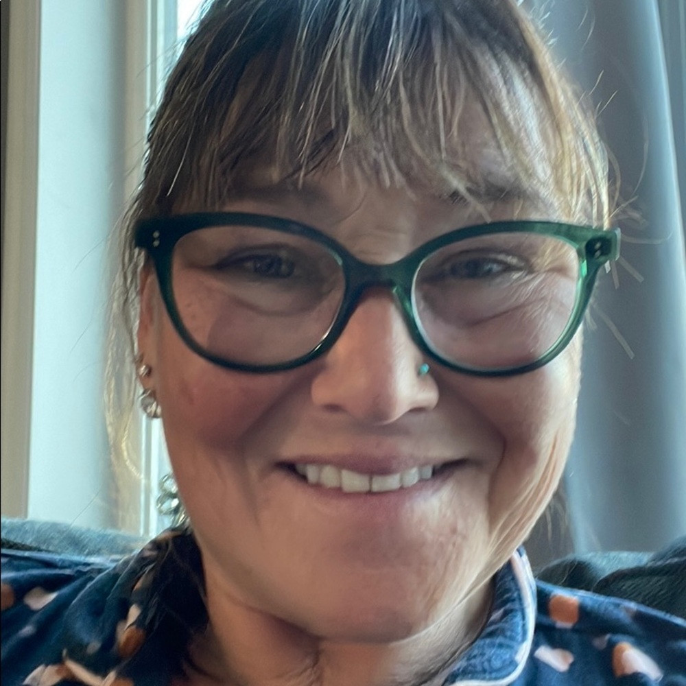 Meet your Posher, Andrea